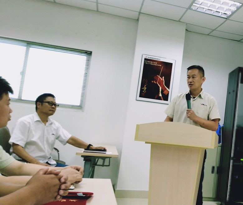 向南亚新材一线抗疫优秀员工致敬(图4) 向南亚新材一线抗疫优秀员工致敬(图4)