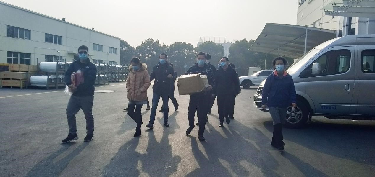 守“沪”平安 情暖职工(图1) 守“沪”平安 情暖职工(图1)