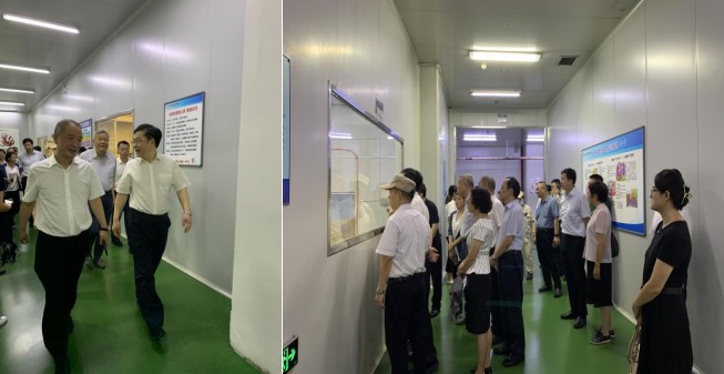 【新闻快讯】上海市人大常委会来我司检查统计法贯彻实施情况(图2) 【新闻快讯】上海市人大常委会来我司检查统计法贯彻实施情况(图2)